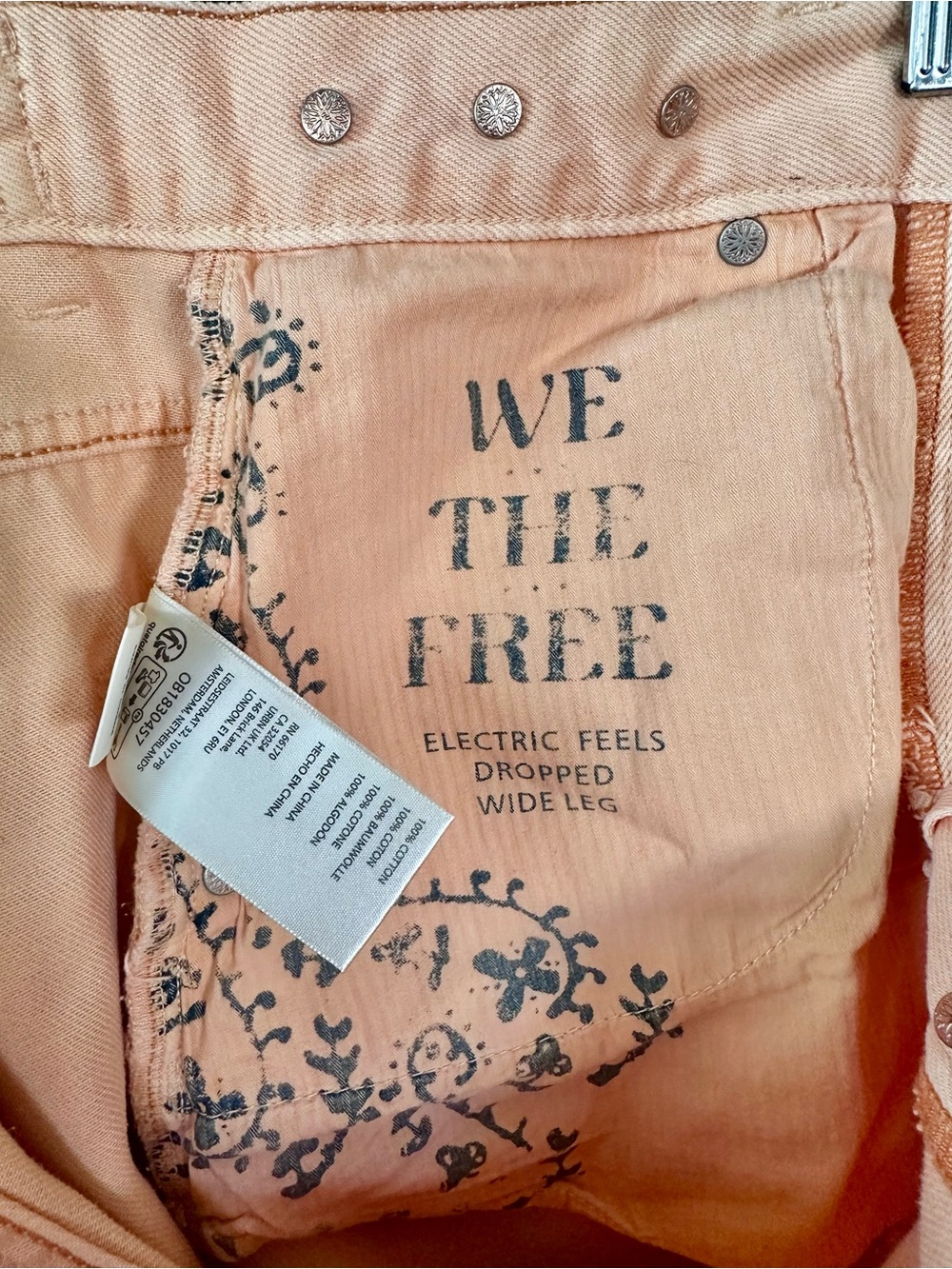 NWOT Free People We The Free Electric Feels Dropped Wide Leg Jeans Peach 26 - Picture 8 of 8